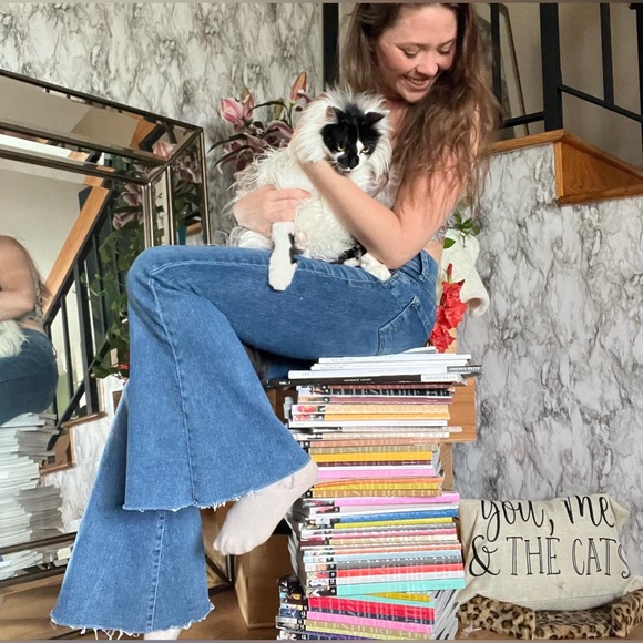 Meet your Posher, Jaynie - Picture 3 of 6